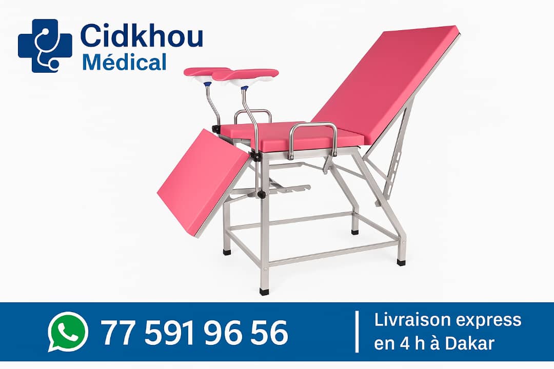 Lit gynécologique professionnel avec repose-jambes et dossier réglable – Cidkhou Médical